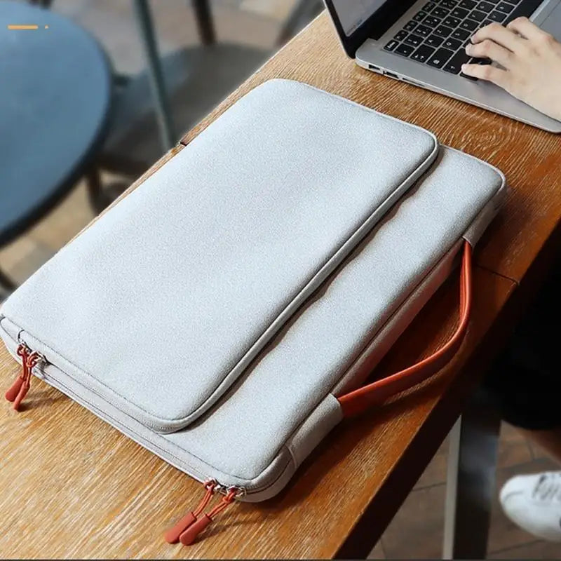 16" Laptop Bag